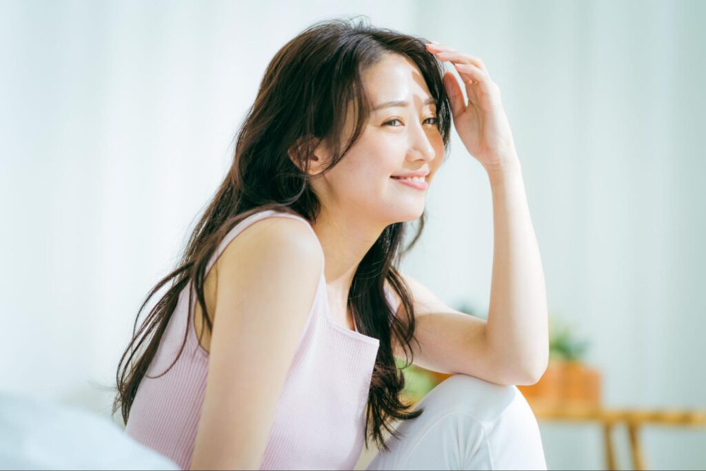 笑顔の女性
